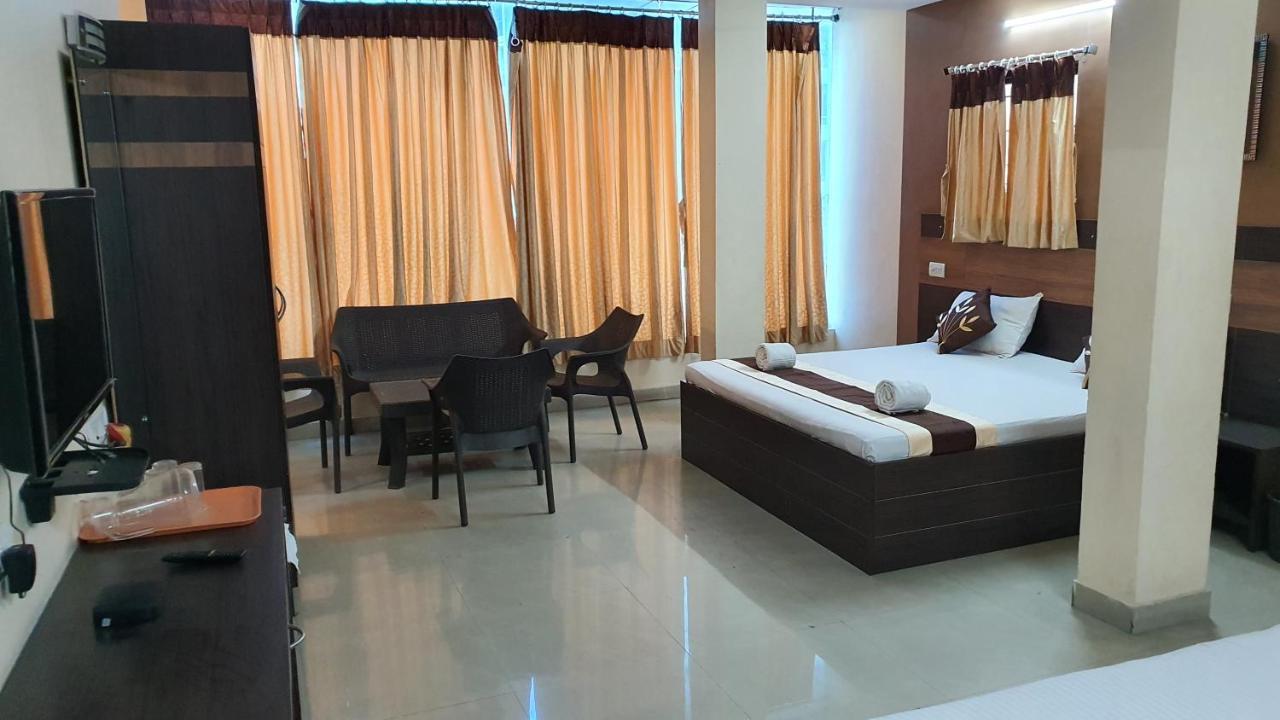 Guest house S4 Residency 2*
